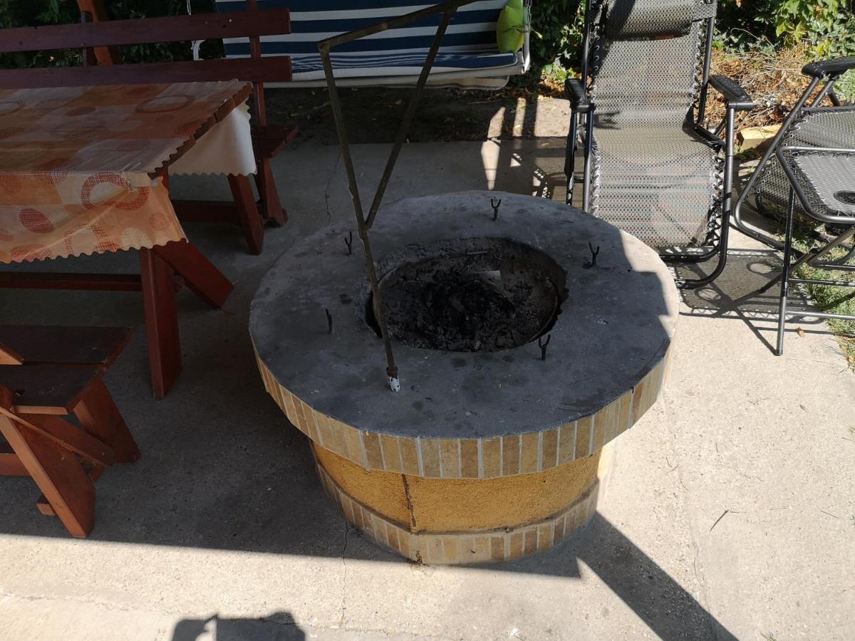 שיופוק Bodnar Apartman מראה חיצוני תמונה